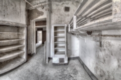 Closet_Panorama1_1_Topaz-BW